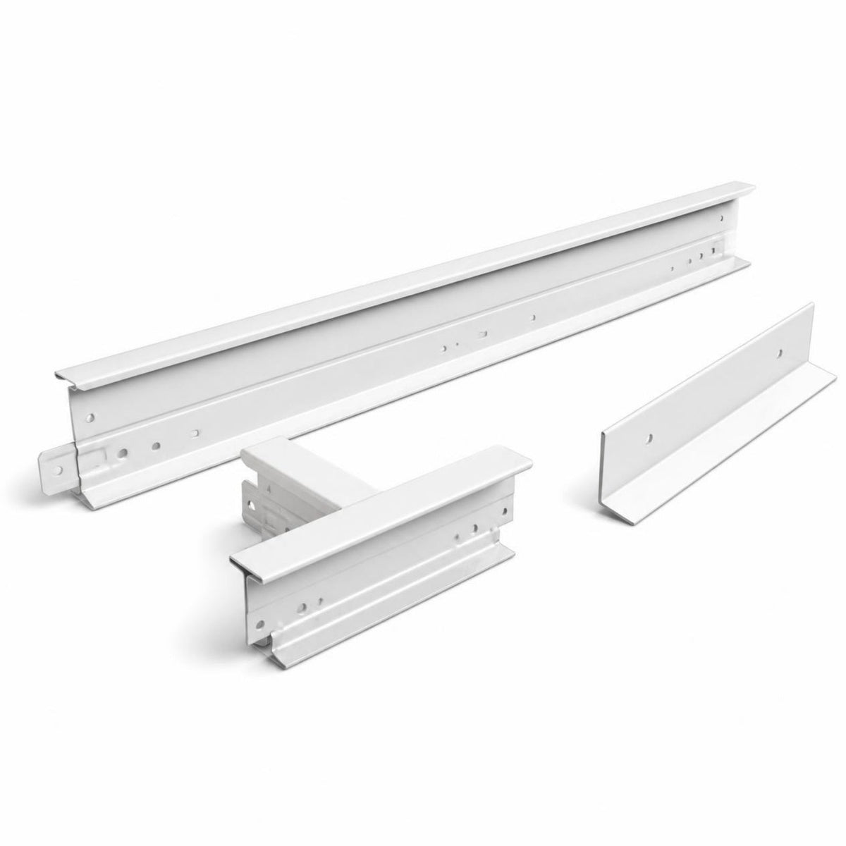 Crucero de Aluminio para Cielo Falso 1.21 m — barras de aluminio sobre fondo blanco