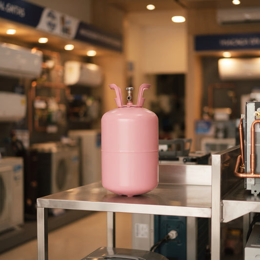 Cilindro desechable de gas R410A en un showroom de climatización