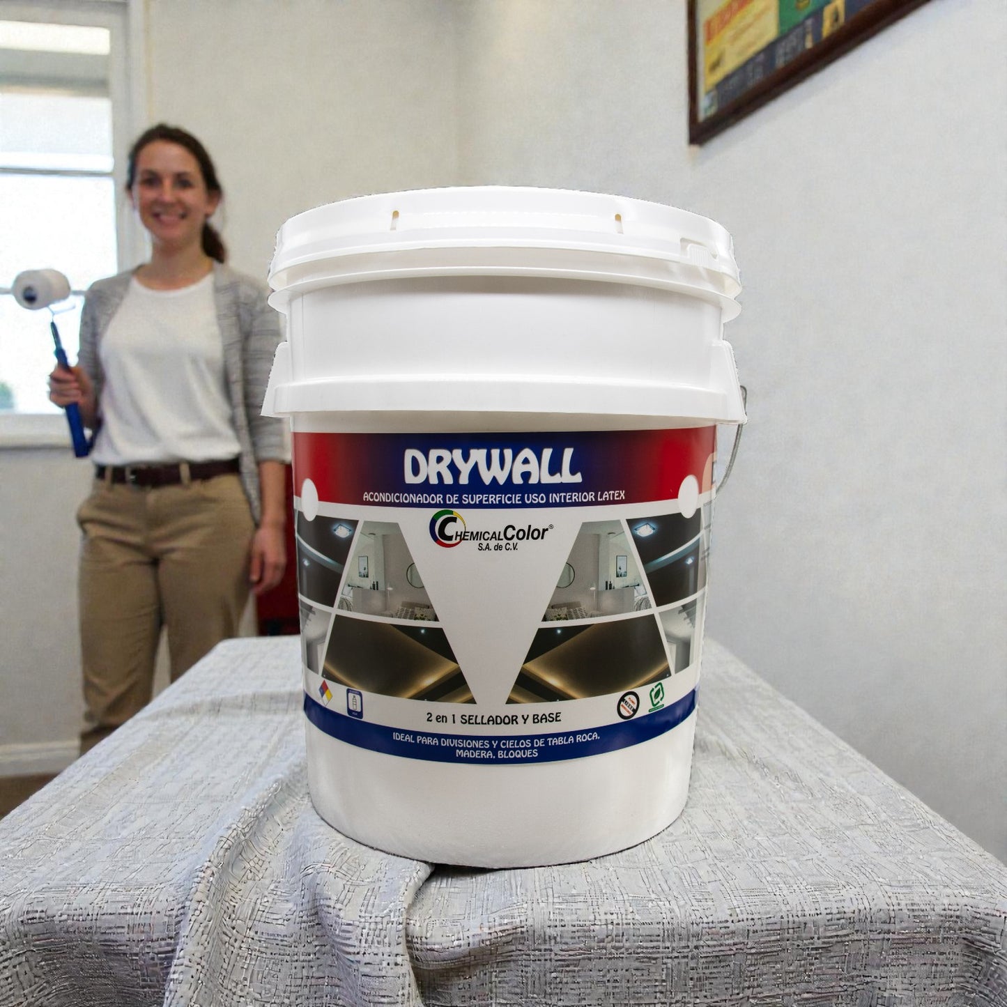 Acondicionador y base acrílica para drywall y madera con acabado mate