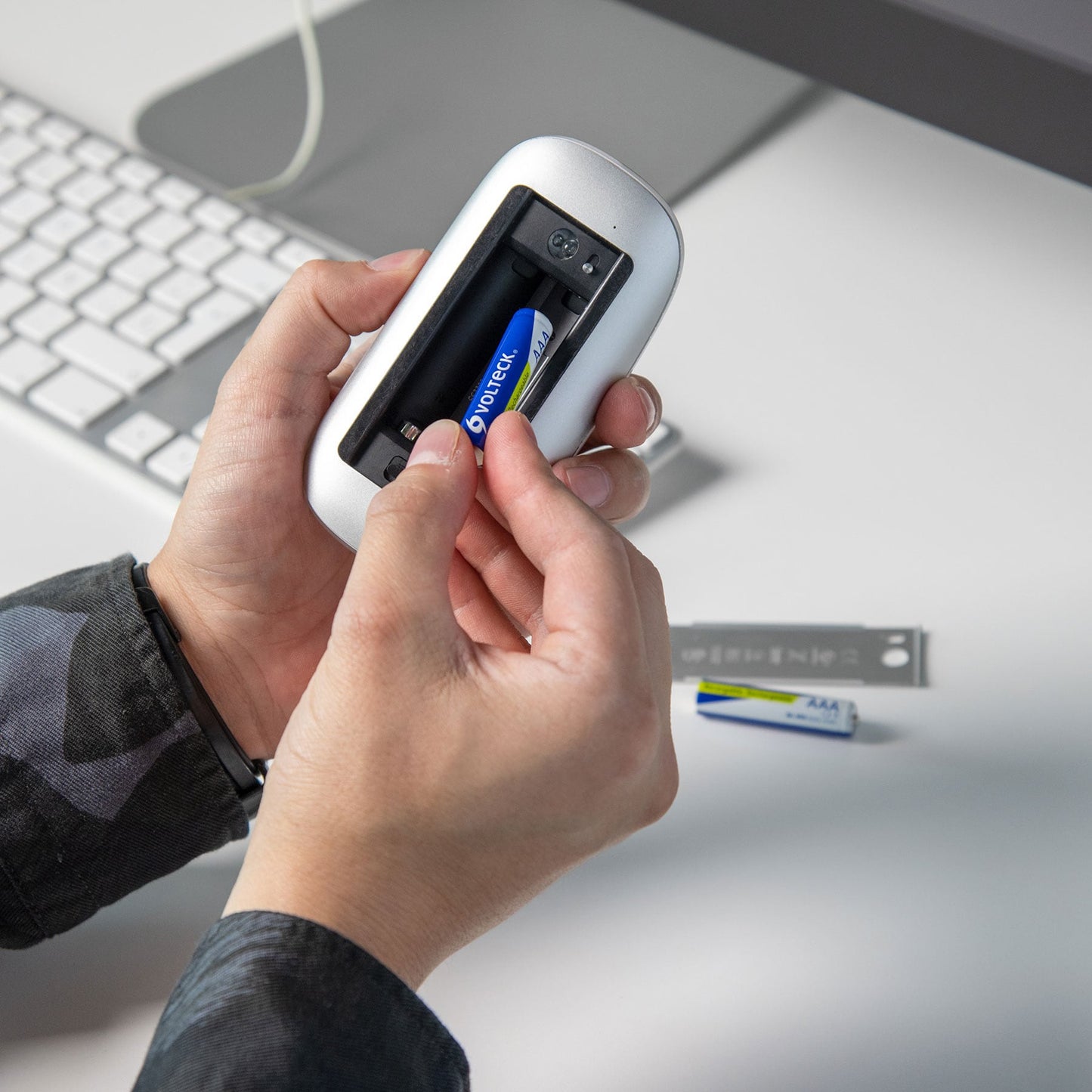 Blíster con 4 pilas recargables AAA de uso general de 600 mAh