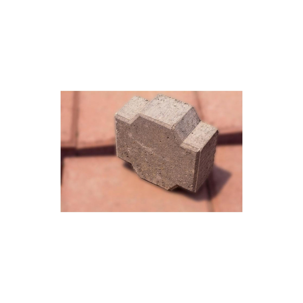 Adoquín cruz de concreto 22x24x10 cm — foto del fabricante