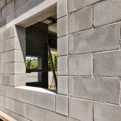 Dado de concreto 15x20x20 cm — terminación de un hueco de ventana en un muro de bloque