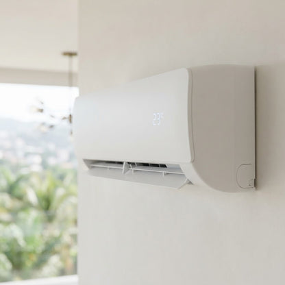 Unidad interior de pared de líneas limpias con pantalla de temperatura