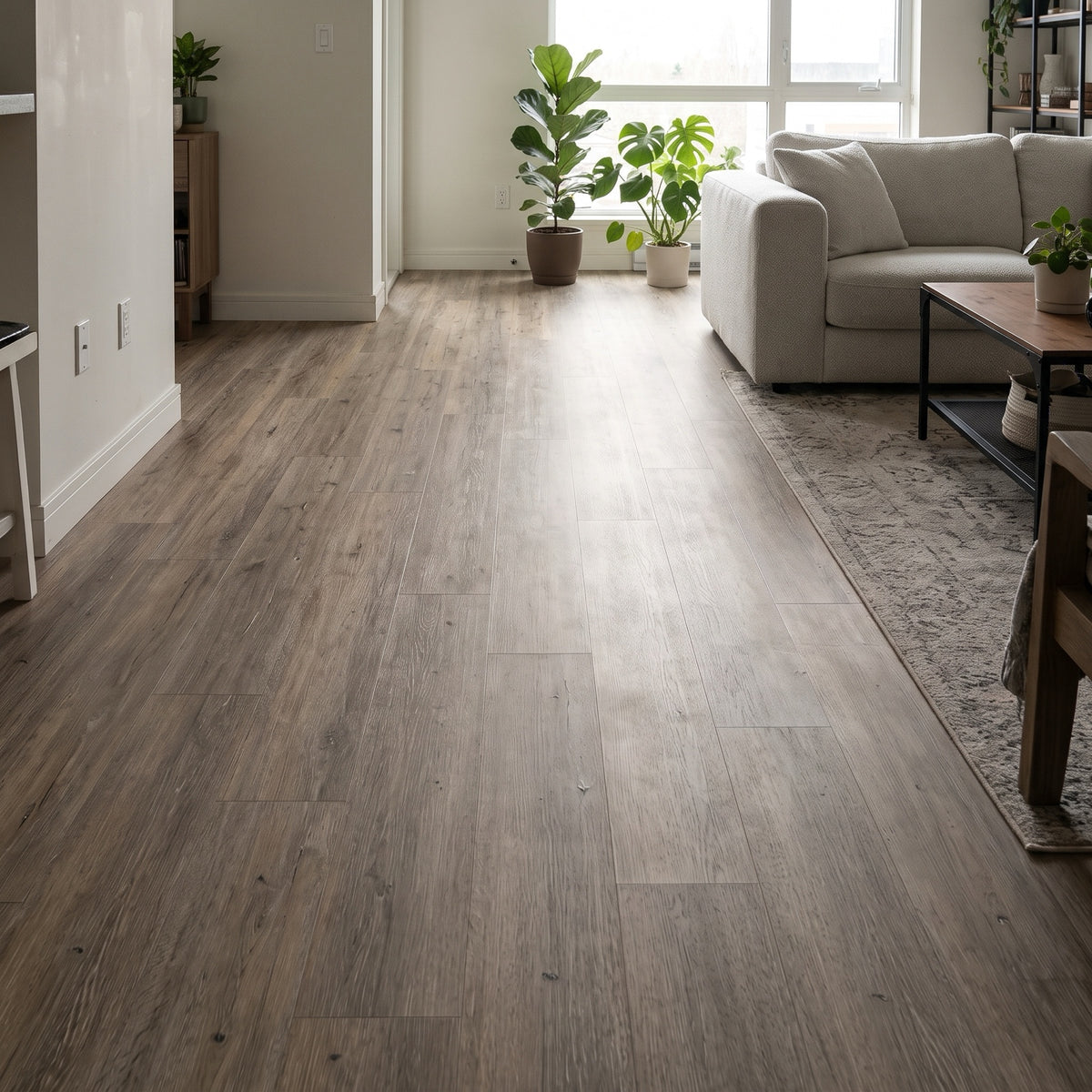 Imagen ilustrativa de Piso SPC Click Madera Teka S012 instalado