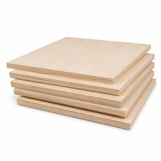 Plywood 4x8 pies de 3/4 pulg (18 mm) — producto sobre fondo blanco