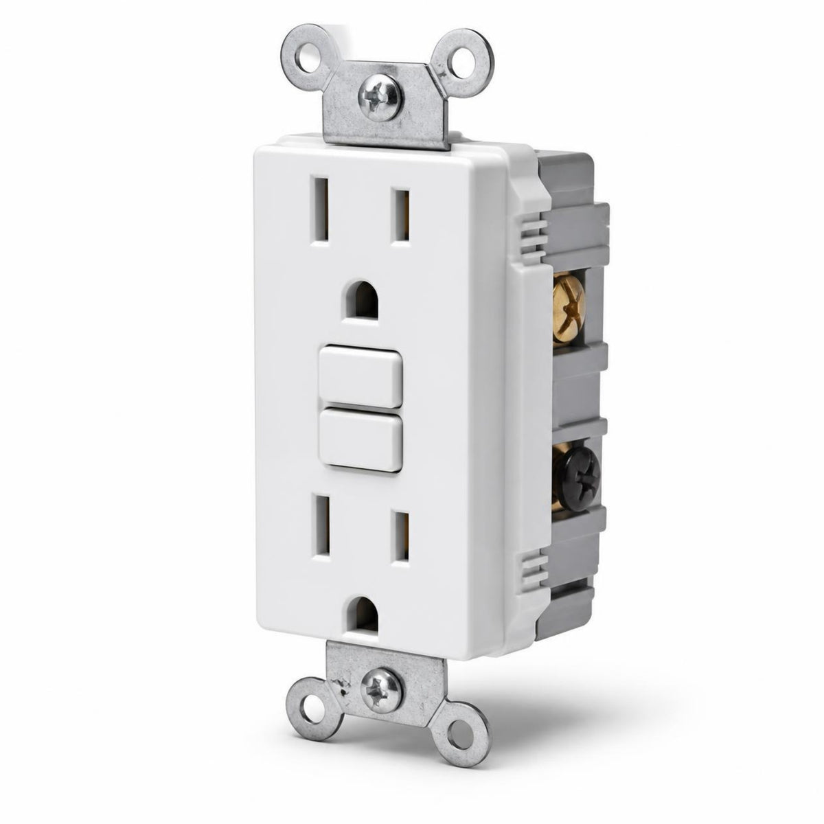 Tomacorriente GFCI 15 A 120 V blanco — tomacorriente GFCI blanco con botones de prueba y restablecimiento sobre fondo blanco